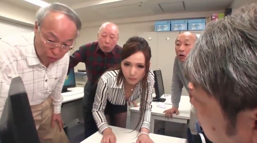 cac-bo-lao-hiep-dam-tap-the-co-thu-ky-xinh-dep