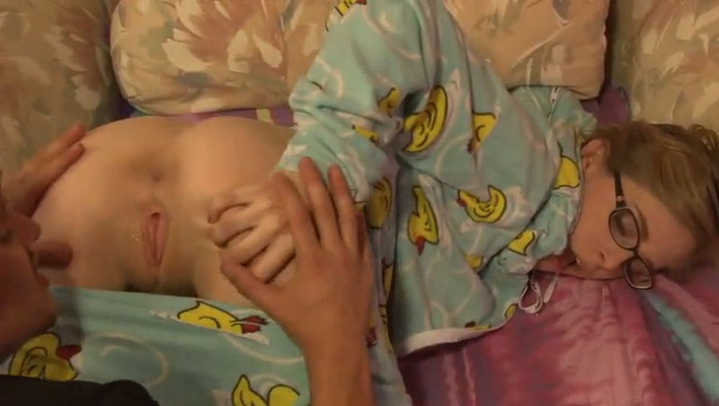 sex-chi-em-loan-luan