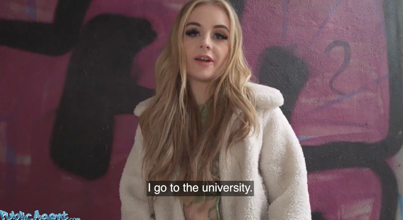 co-gai-dung-duong-o-my-that-la-moi-hang-ngon