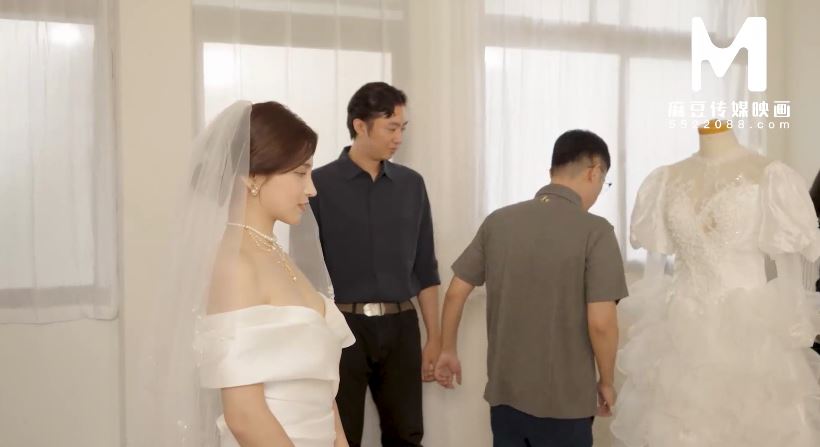 co-dau-lang-nhang-ngoai-tinh-khi-sap-cuoi